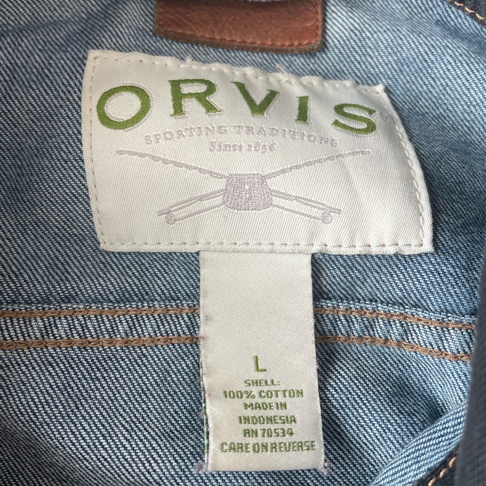 Orvis Women’s Heavy Denim Jean Trucker Jacket Distressed Front Button Size Large - Picture 3 of 9